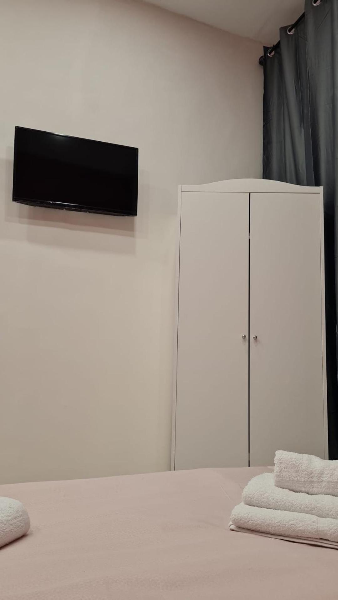 Fraleo Home نابولي المظهر الخارجي الصورة