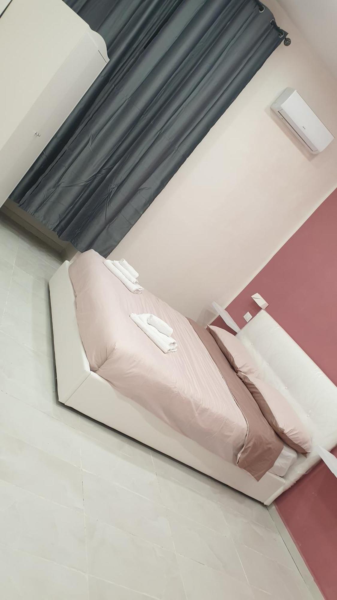 Fraleo Home نابولي المظهر الخارجي الصورة