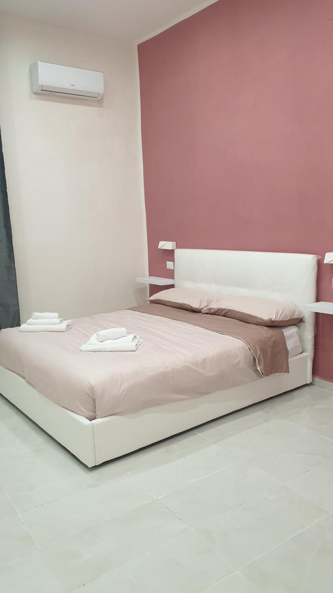 Fraleo Home نابولي المظهر الخارجي الصورة